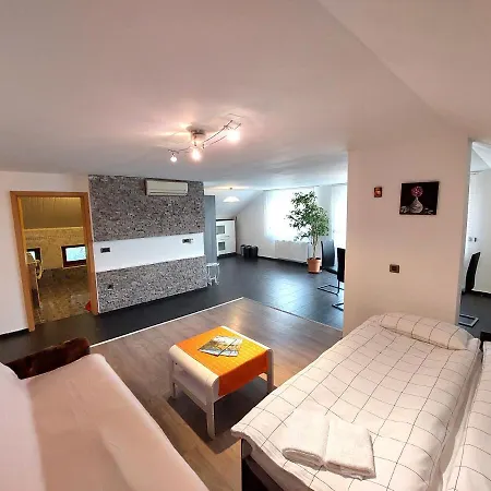 Countryside Agnes 公寓 Sentjost nad Horjulom