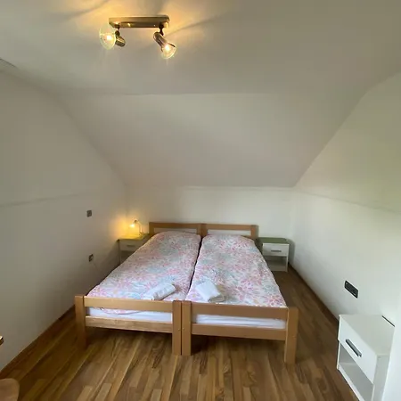 Countryside Agnes 公寓 Sentjost nad Horjulom