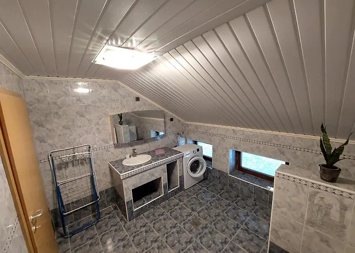 Countryside Agnes Apartment